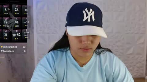 valeri_harpers4 online show from June 22, 7:54 pm