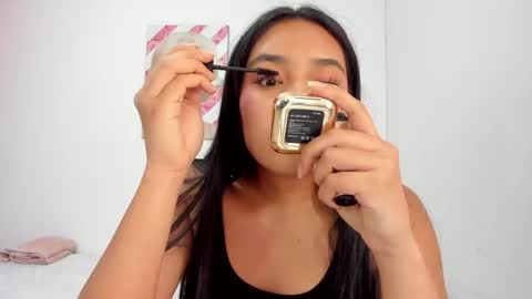 valeria_miller69 online show from April 24, 5:37 pm
