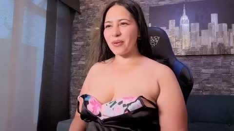 valeria_vg online show from April 27, 11:41 am