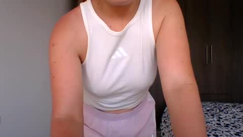 valeriafrannco online show from July 28, 4:16 pm