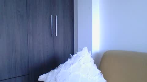 valeriafrannco online show from March 15, 8:56 pm