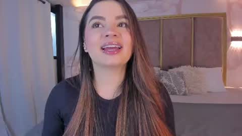valeriaortegaa online show from June 19, 12:22 pm