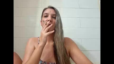 ValerieRayne online show from November 4, 4:36 am