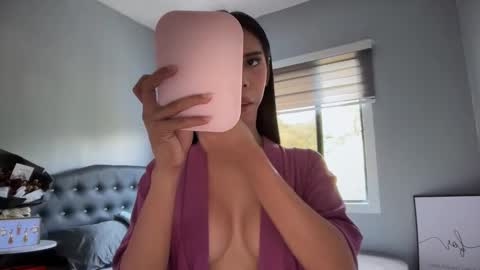 Valerie online show from March 2, 5:30 am