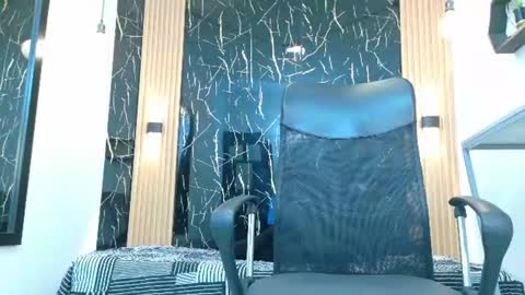 VALERIO  online show from July 7, 3:30 am