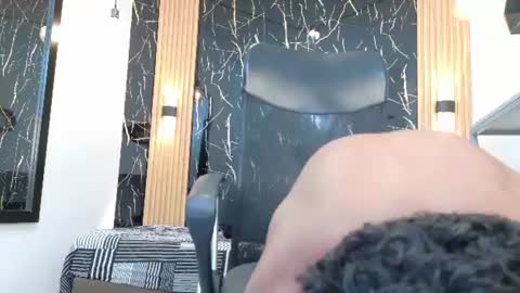 VALERIO  online show from June 26, 5:13 am