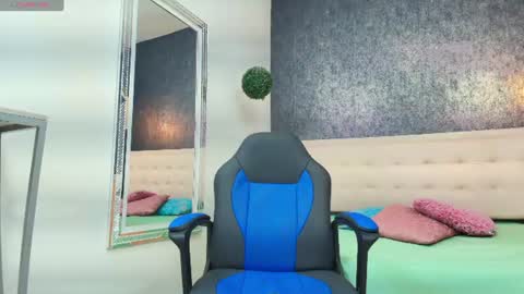 VALERIO  online show from July 15, 7:51 pm