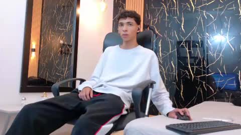 VALERIO  online show from July 22, 2:35 am