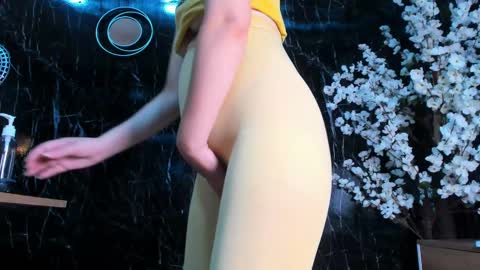   online show from March 11, 3:34 pm