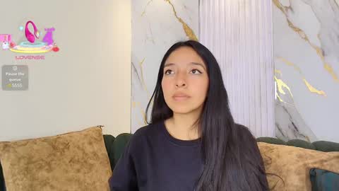 Val online show from March 11, 2:51 pm