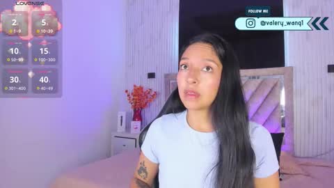 Val online show from November 18, 11:57 am