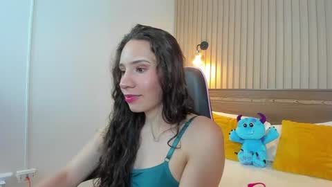 valeryn rosse online show from July 18, 7:27 pm