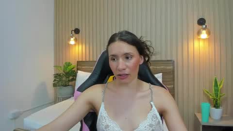 valeryn rosse online show from July 16, 11:06 pm