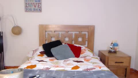 Snapshot of valesantodomingo chatting on September 28, 9:24 pm Sofia online show from September 28, 9:24 pm