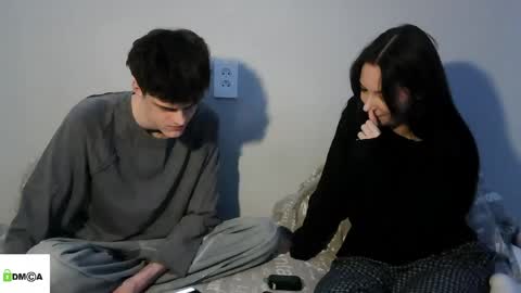 valesios online show from March 23, 9:20 pm