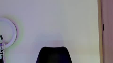 Valezny V online show from August 1, 2:35 am