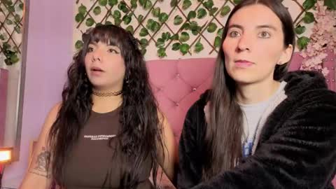 Valkiria and Dione online show from April 30, 1:16 pm