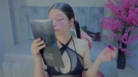Valkiria  online show from June 12, 1:32 pm