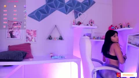 Valkiria online show from June 24, 7:15 am