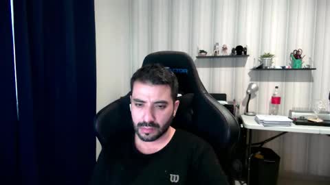 Roberto Carlos online show from October 26, 9:58 pm