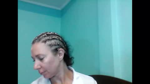 ValleriWind online show from February 17, 1:00 pm