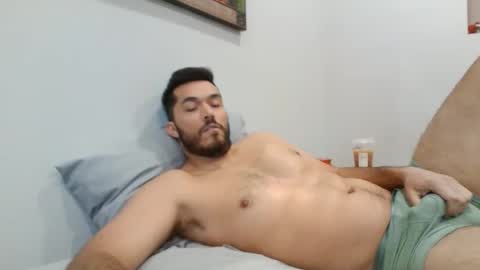 valleyboii69 online show from January 16, 10:08 pm