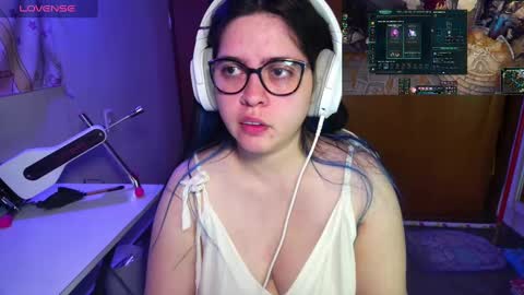 Im Violet online show from February 8, 7:59 am