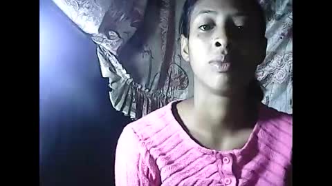 valysexyhot online show from May 2, 4:07 am