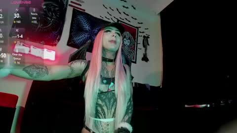 vampiregynger online show from April 26, 12:41 am