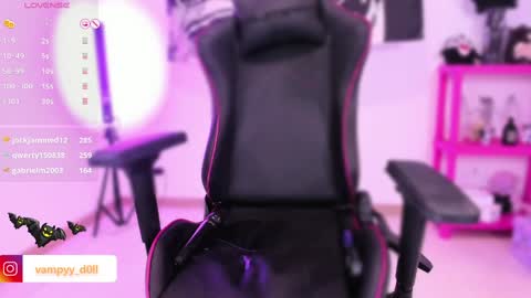       Please help me to reach 300 thumbs up online show from December 3, 4:20 am