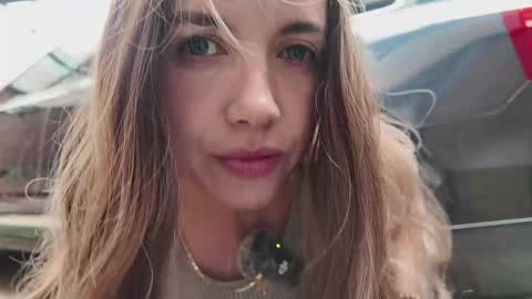 vanessa online show from October 1, 6:18 pm