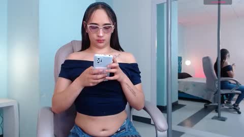 Vane  online show from November 11, 3:20 am