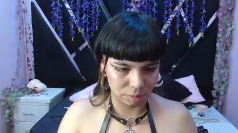 vanessa bobs online show from February 22, 6:28 am