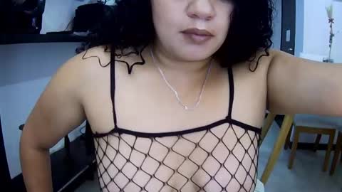 vanessa and samantha online show from July 9, 4:27 am