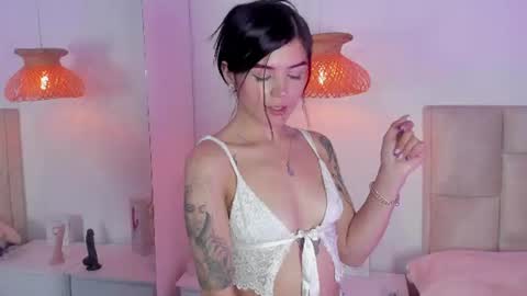 Vane  online show from June 25, 12:18 am