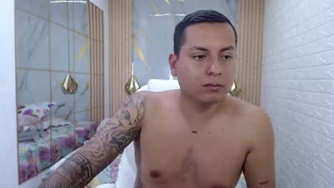 vanessa online show from June 17, 6:57 pm