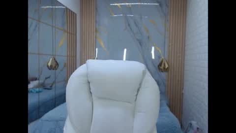 vanessa online show from June 27, 1:06 pm