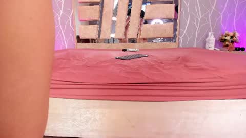    online show from July 22, 1:46 pm