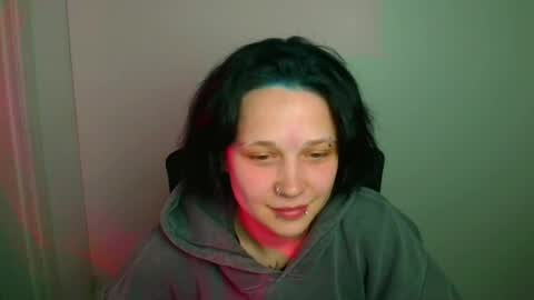 Vanessa online show from May 4, 8:43 am