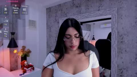 Vanessa  online show from January 17, 8:06 pm