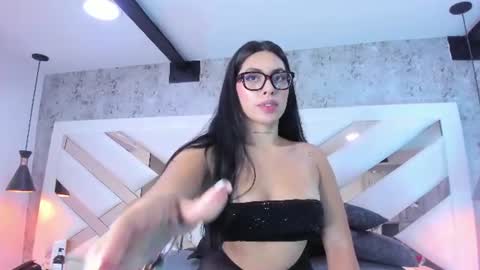 Vanessa  online show from June 20, 8:48 pm