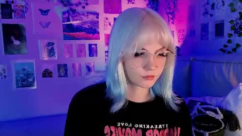 Vanessa online show from July 28, 6:20 pm