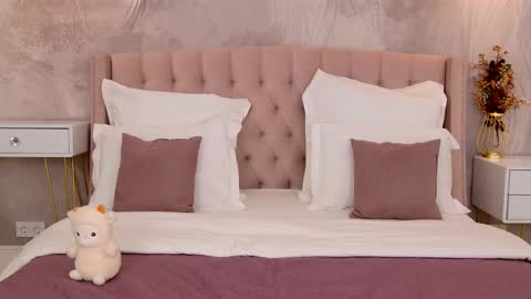 Vanessa online show from November 2, 3:12 pm