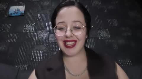 Snapshot of vanessashadow chatting on September 27, 4:27 pm vanessashadow online show from September 27, 4:27 pm
