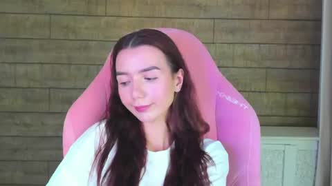VanessaVienne online show from June 15, 4:10 pm