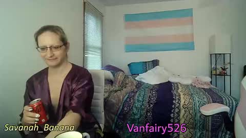 vanfairy526 online show from April 25, 12:51 pm