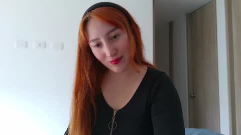 Elizabeth online show from June 16, 4:33 pm
