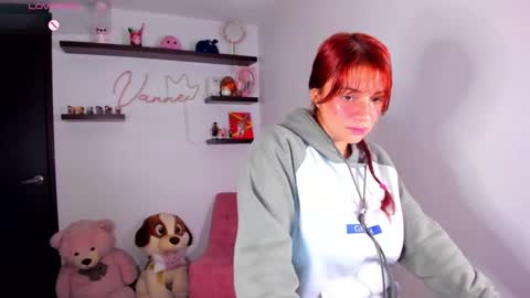 Vanesa online show from May 5, 11:43 pm