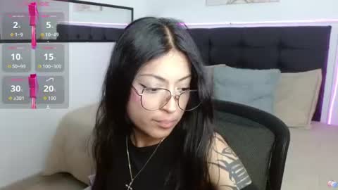vane online show from June 30, 8:51 pm