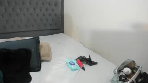 Vannesa online show from September 12, 8:22 pm